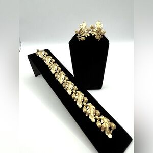 Vintage Crown Trifari Acorn and Oak Leaf Bracelet Earrings Set Alfred Philippe